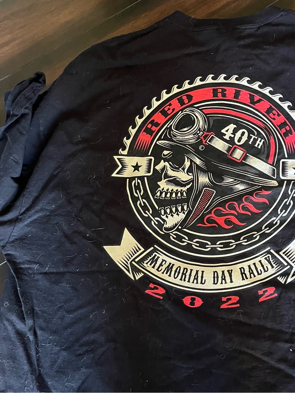 Gildan 3XL Short Sleeve Tee with Red & Cream motorcycle Rally Skull Graphics